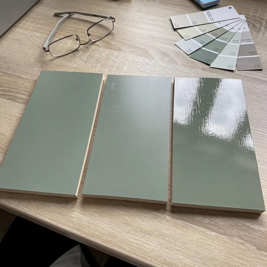 Matte satin and semi-gloss sample boards