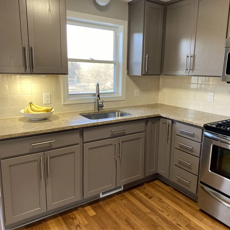 Medium oak kitchen painted mushroom grey